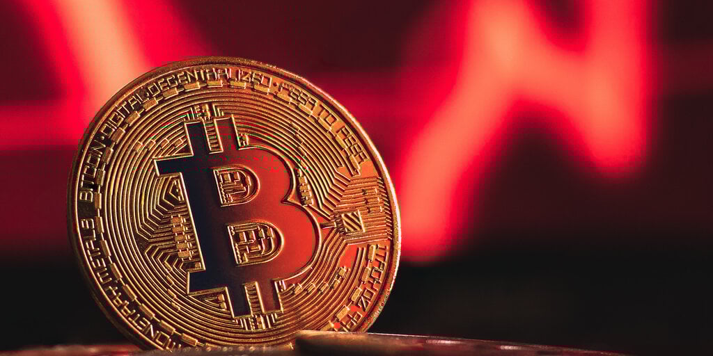 Trump’s Tariffs Shake Markets: Dow Futures Slide, Crypto Liquidations Top $1B