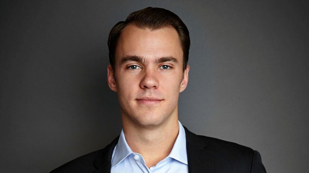 Coinbase Co-Founder Fred Ehrsam Unveils Brain Interface Device